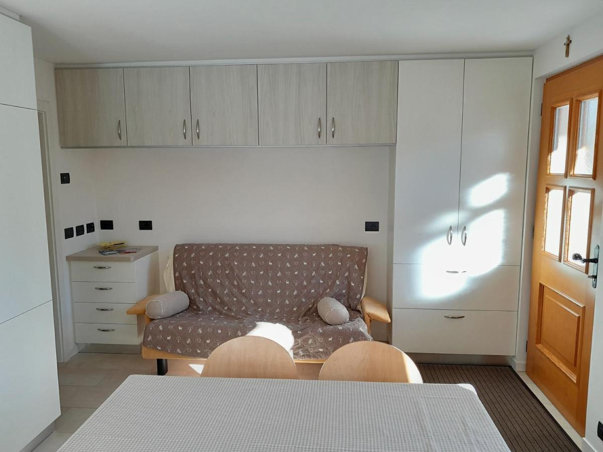 Paragole Apartment